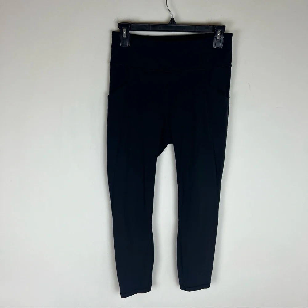 Lululemon Pace Rival Black Crop Leggings Size 6 Excellent Condition